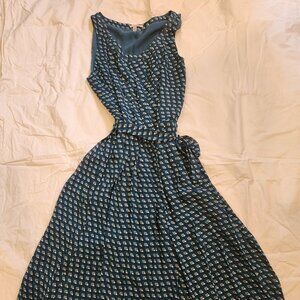 Halogen fit and flare pleated dress with waist tie, size 10